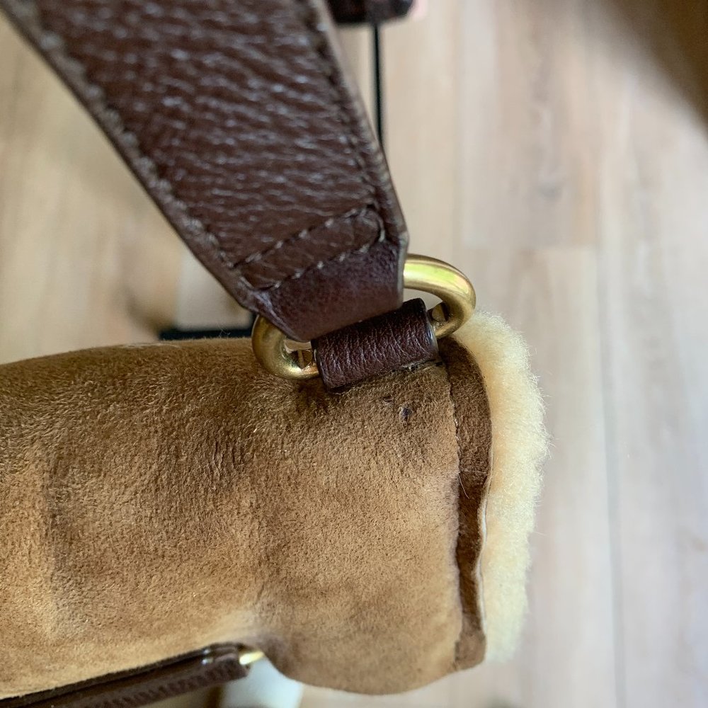 Donated - Vintage UGG Australia Crossbody Bag - Picture 5 of 6